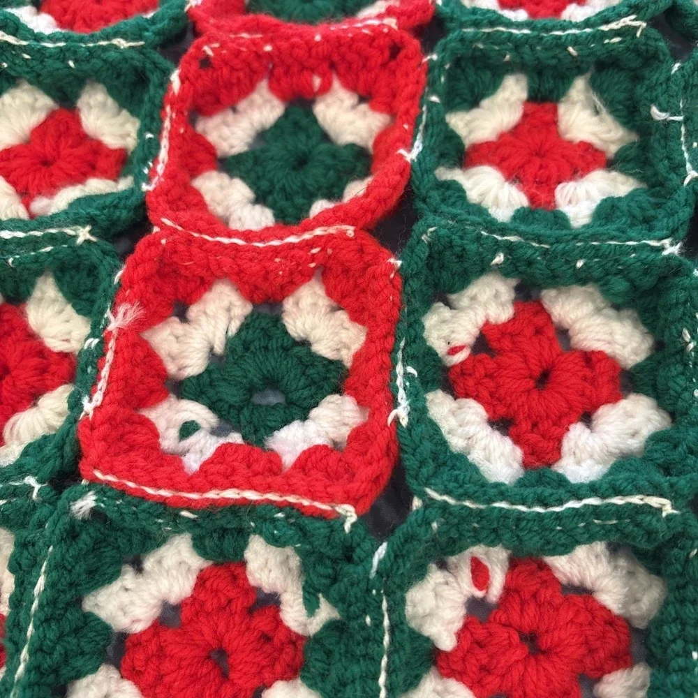 Granny Square Afghan Crochet Throw Christmas Red Green Handmade 28.5